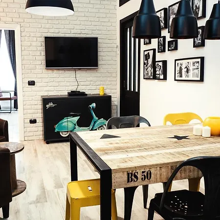 Bmga L Stylish Industrial Termini Apartment *